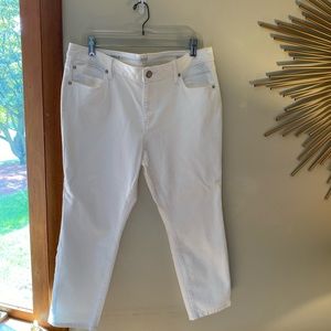 White jean